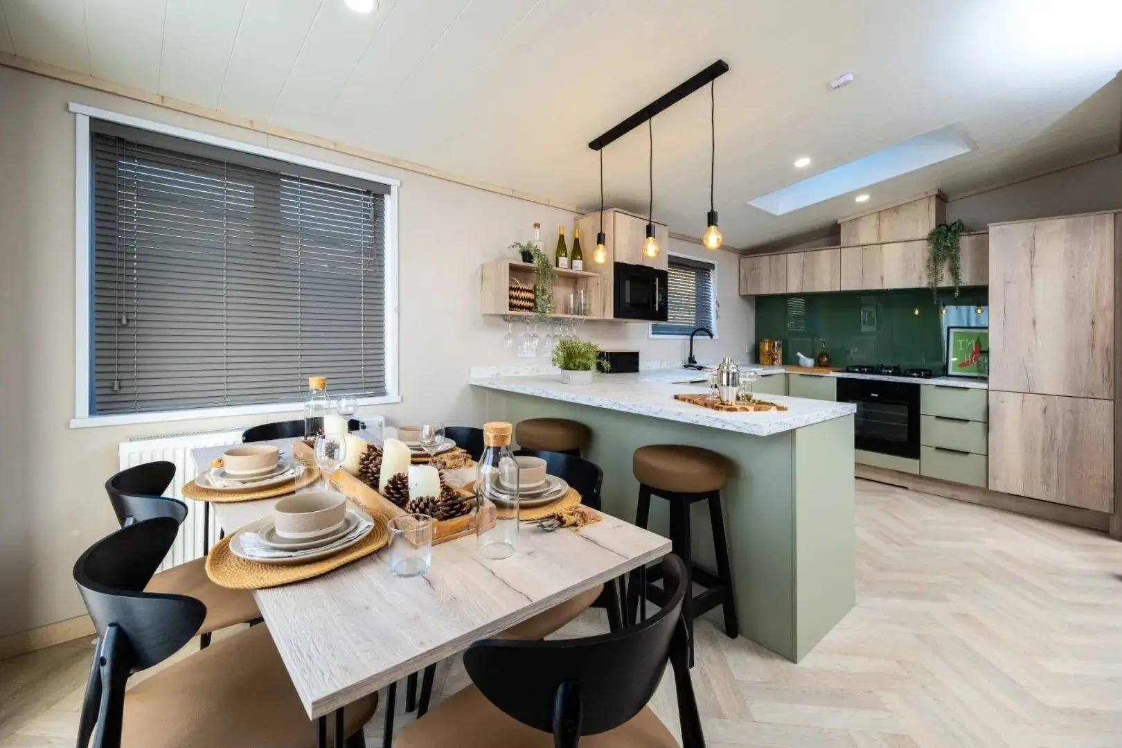 Fitted kitchen